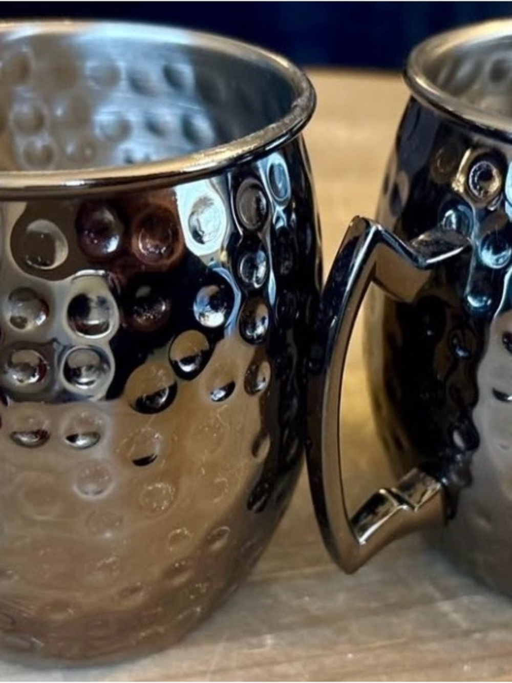 *NEW* Set of 2 fancy hammered cocktail titanium/black moscow mule drinking cups